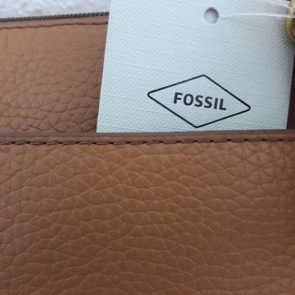 NWT FOSSIL LEATHER TESSA CROSSBODY BAG PURSE - Picture 4 of 7